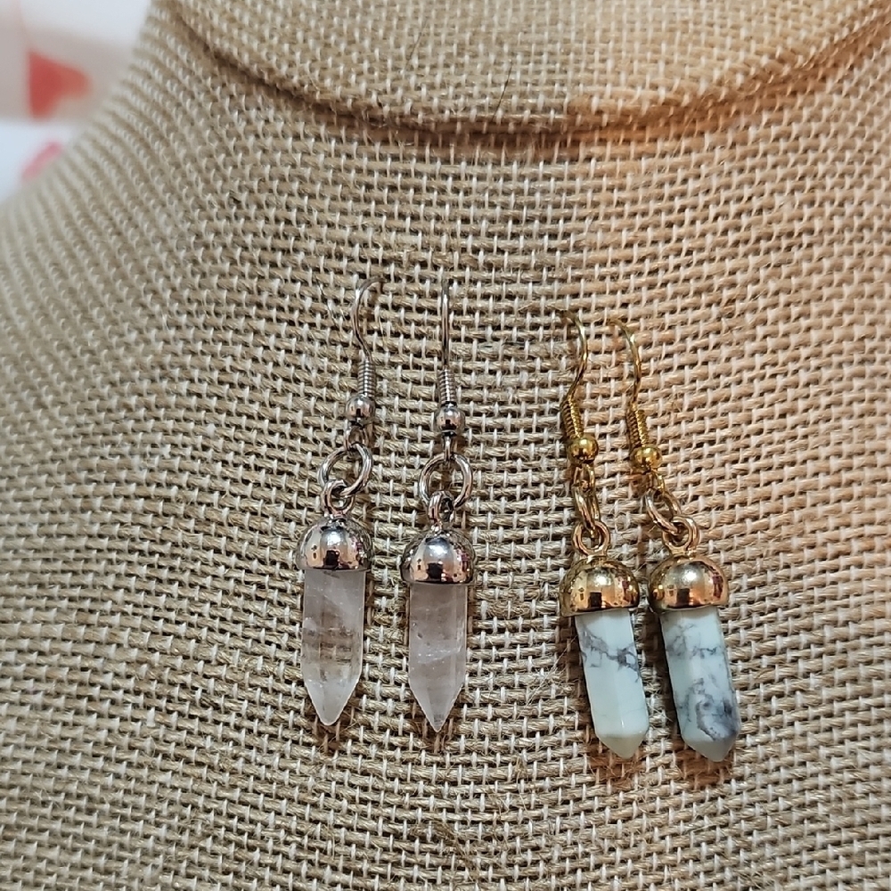 Bundle Of 2 Nickle Free Quartz And Howlite Earrings.